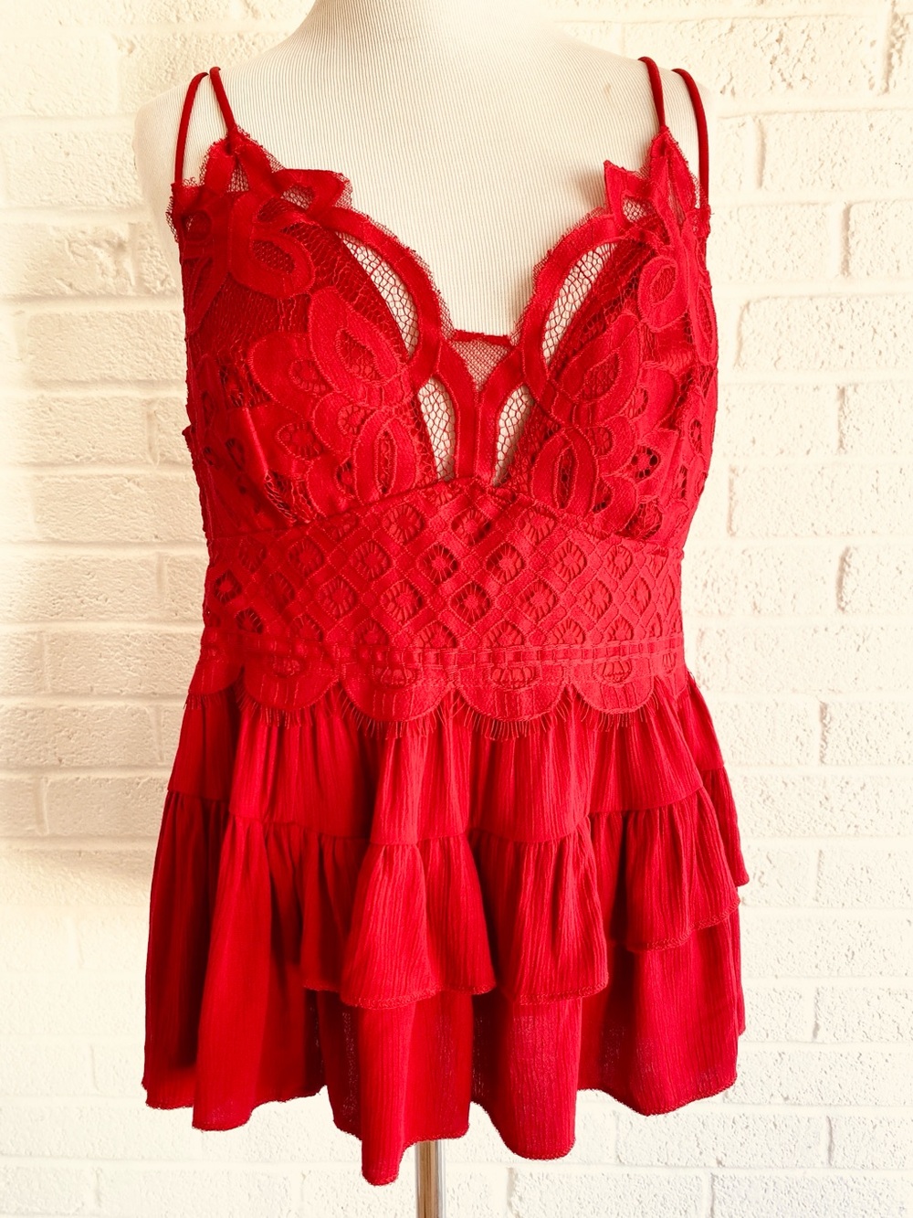Zenana Outfitters Red Lace Tiered Peplum Camisole Top Boho Romantic Festival 3X